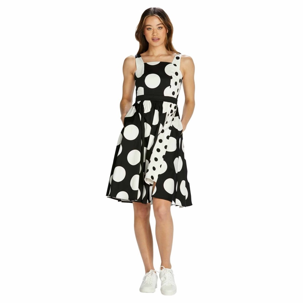 Minnie's flirty '30s style dress sold out everywhere